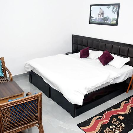 Khajuraho Glory Homestay Eksteriør billede