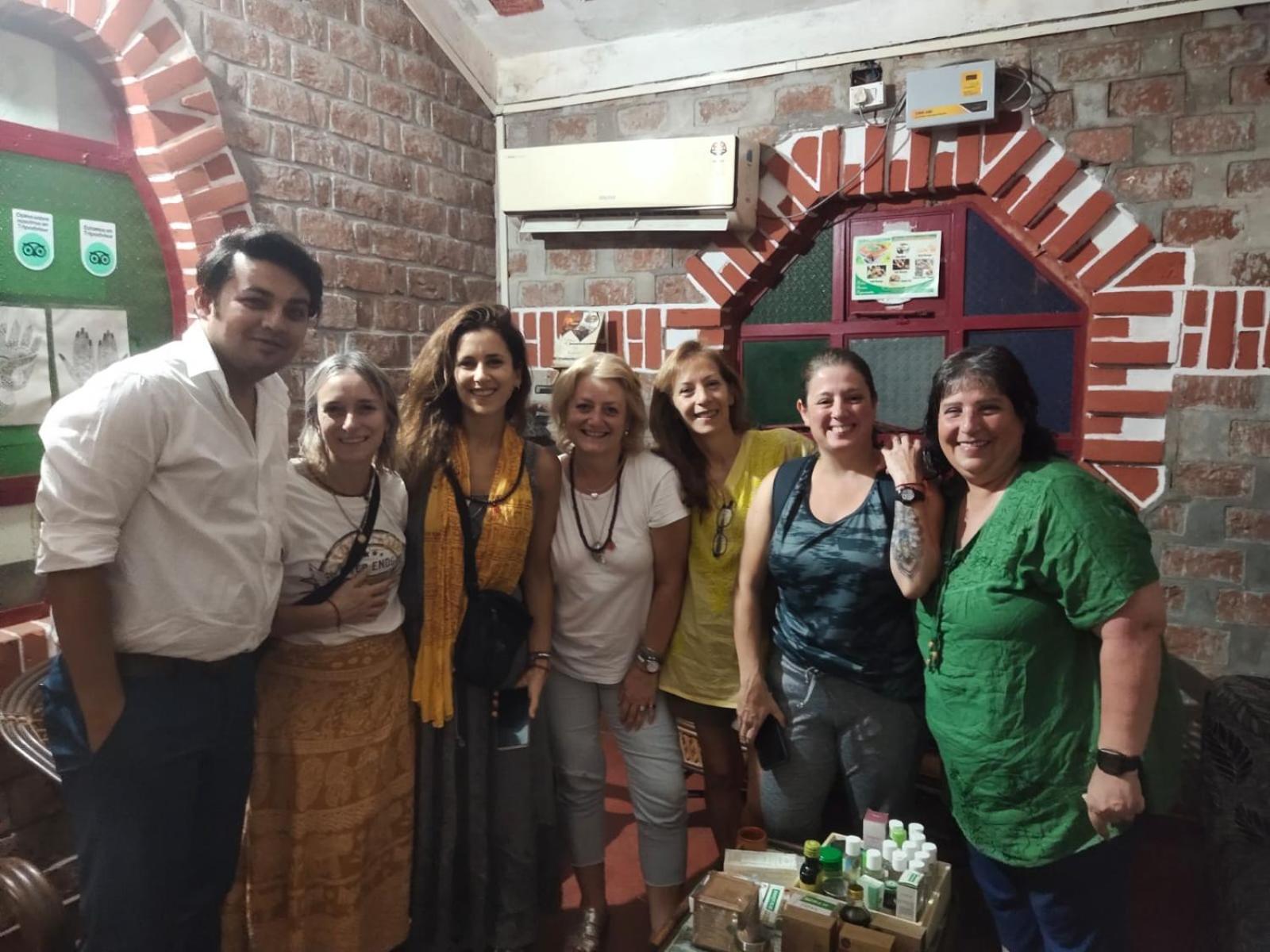 Khajuraho Glory Homestay Eksteriør billede