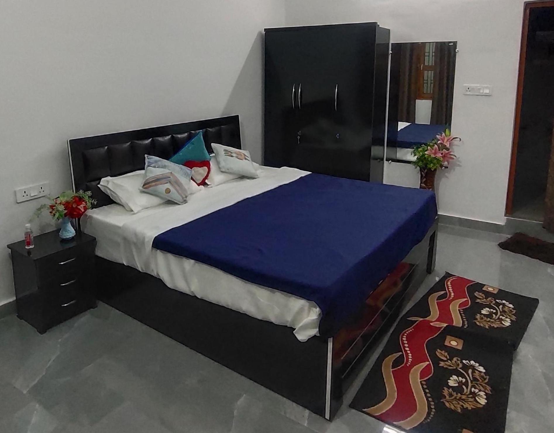 Khajuraho Glory Homestay Eksteriør billede